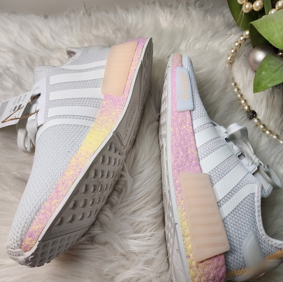 adidas NMD R1 Womens Shoes brand new - Picture 10 of 10